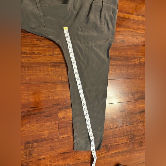 Stone cold fox trousers 100% silk green harem cropped work pants size xs/small - Picture 16 of 16